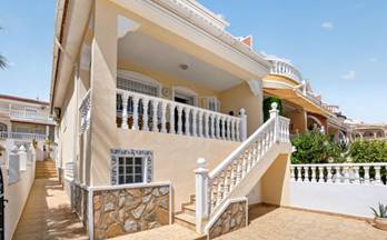 venta chalet adosado ciudad quesada 