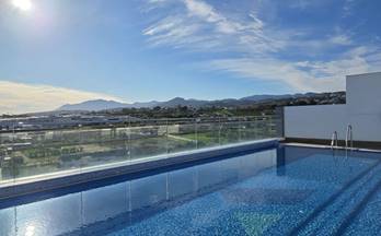 437 pisos en venta en marbella con piscina