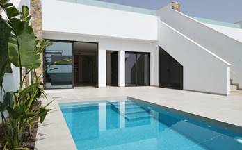 venta villa los alcazares 