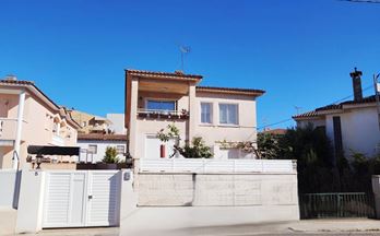 venta apartamento cambrils urbanización mediterraneo