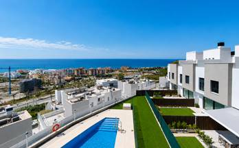 3 casas en alquiler caleta de velez