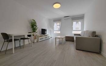 alquiler apartamento torre del mar paseo marítimo de levante