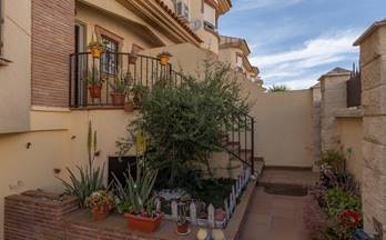 venta chalet pareado vegas del genil vega de granada zona noroeste