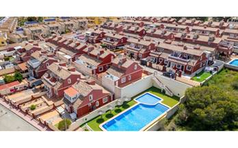 VILLA en venta Orihuela Costa