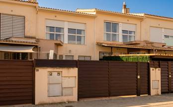 chalets con jardin en venta aspe
