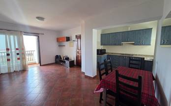 3 pisos en venta san bartolome, las palmas