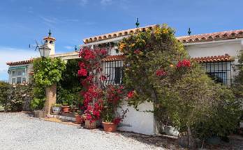 venta casa de campo canillas de aceituno 