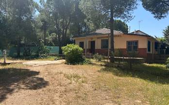 venta casa unifamiliar navas del rey urbanización