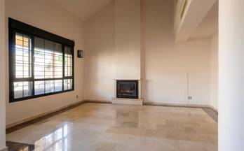alquiler casa unifamiliar palomares del rio parque san antonio