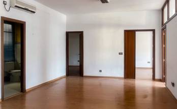 alquiler oficina sevilla casco antiguo