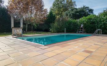 venta chalet vilobi d´onyar cataluña