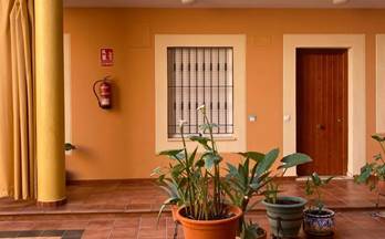 3  pisos y apartamentos en venta amueblados dos hermanas