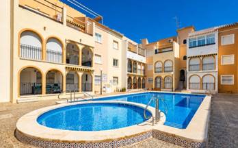 233 venta de casas con terraza en torrevieja