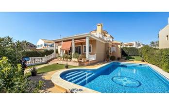 705 casas en venta la zenia