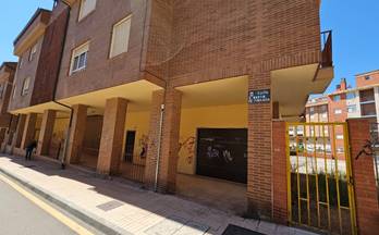 venta local soria zona polideportivos asperon - 