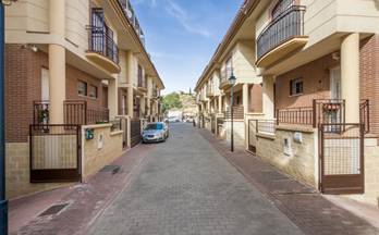 venta chalet adosado cenes de la vega cerro del oro