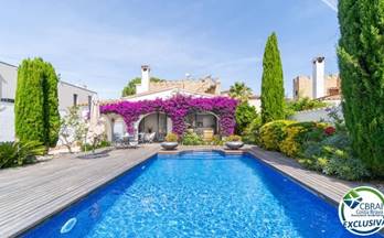 venta casa unifamiliar empuriabrava port emporda