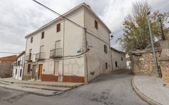 2 casas en venta iznalloz