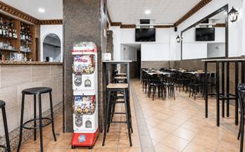 venta local la zubia centro