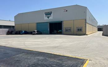 8 naves en venta vegas del genil
