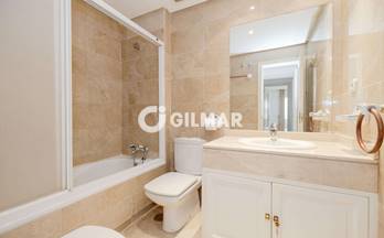 chalets en venta marbella cerca playa