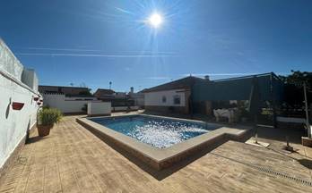 alquiler villa dos hermanas urbanizacion las cabras