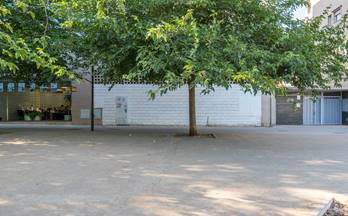 64 locales en venta granada