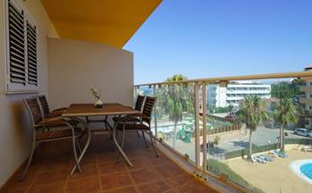 estudios en alquiler santa eulalia del rio