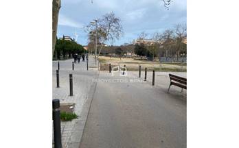 venta garaje barcelona capital sants montjuic