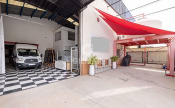 5 naves en venta malaga
