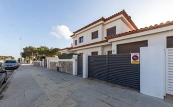 venta chalet mont roig del camp avenida de cadis b  montroig d
