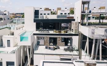 92 venta de casas con terraza en rojales
