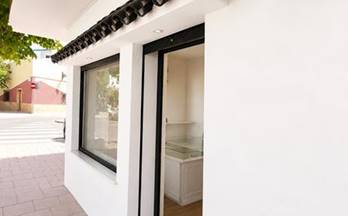 venta local estepona centro