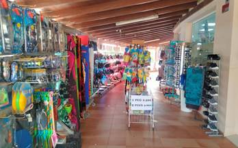 3 locales en traspaso caleta de fuste
