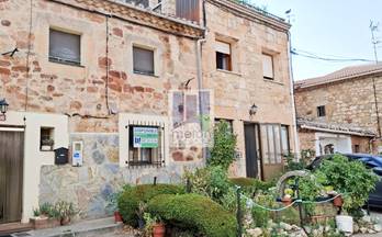 venta casa unifamiliar menamayor 