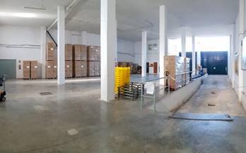 venta nave salobreña colegio