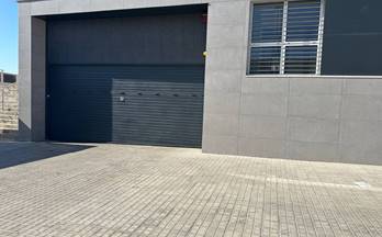 1 garajes en alquiler badalona