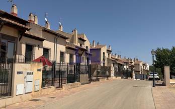 venta chalet adosado arcas 