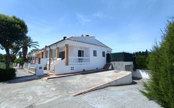 venta casa unifamiliar sant pere pescador urb. l àmfora