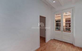 venta piso barcelona capital ciutat vella