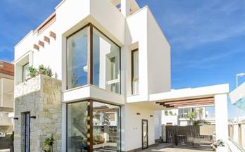 venta villa los montesinos 
