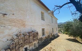 venta finca rustica comares las cuevas