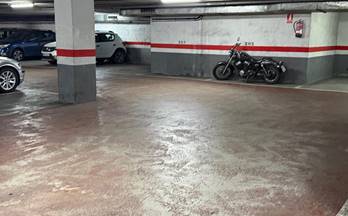 venta garaje santa coloma de gramanet riu