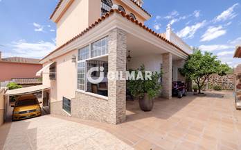 venta chalet torre de benagalbon playa del rincón