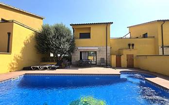 65 casas en venta larmentera