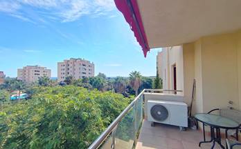 alquiler apartamento torre del mar poniente-faro