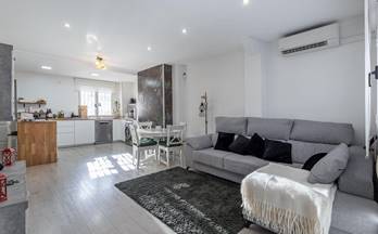 venta chalet adosado monachil urb. los llanos