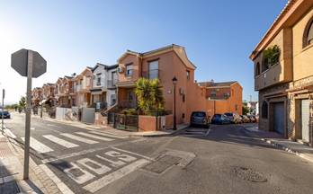 venta chalet adosado pulianas vega de granada zona noroeste
