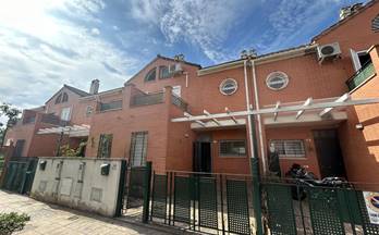 casas en venta la puebla del rio
