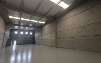 6 naves en alquiler artes